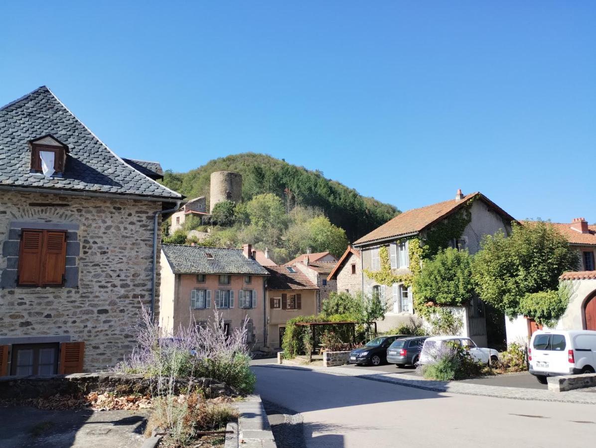Hotel Reve De La Vallee Blesle Kültér fotó